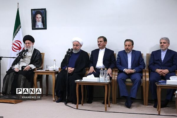 دیدار رئیس‌جمهوری و اعضای هیئت دولت با رهبر معظم انقلاب