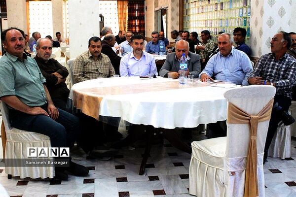 آیین تجلیل از ایثارگران، جانبازان، آزادگان  فرهنگی و فرزندان شاهد شاغل در آموزش و پرورش ناحیه یک تبریز