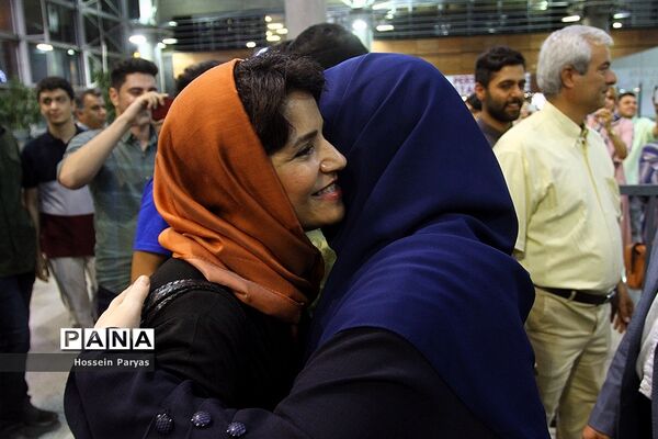 استقبال از مدال‌آوران سی و یکمین المپیادجهانی کامپیوتر