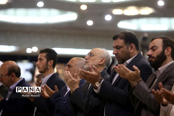 نماز عید سعید قربان در مصلی تهران