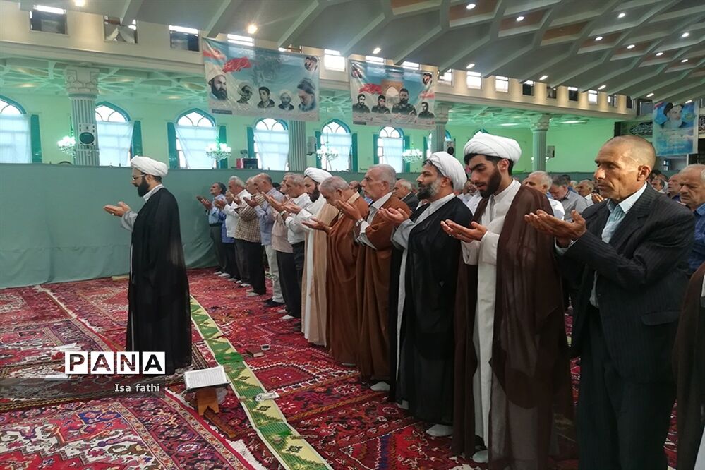 اقامه نماز عید قربان در مسجد جامع شهرستان آذرشهر