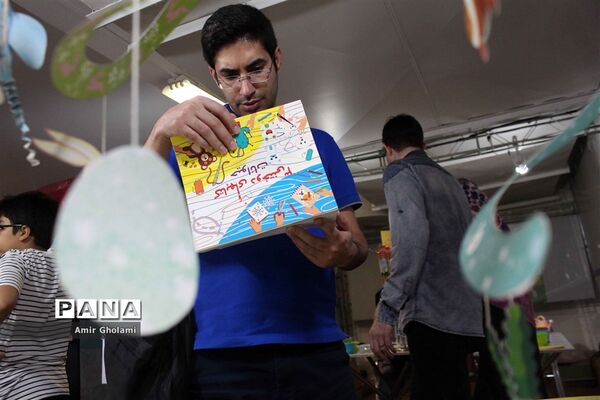 نمایشگاه نوشت افزار ایرانی«ایران نوشت »