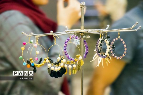 نمایشگاه گروهی دست ساخته‌های من