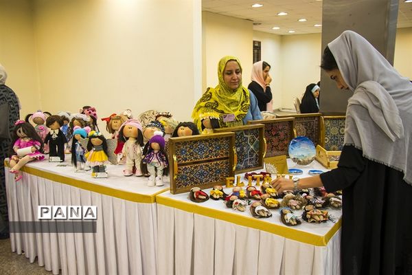 نمایشگاه گروهی دست ساخته‌های من