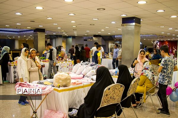 نمایشگاه گروهی دست ساخته‌های من