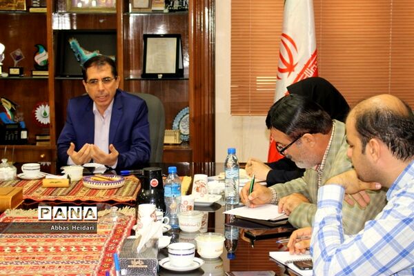 نشست خبری معاون سیاسی ،امنیتی و اجتماعی  استانداری بوشهر با مدیران خبرگزاری‌های استان بوشهر