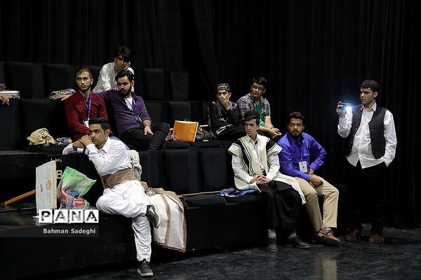 سی و هفتمین جشنواره فرهنگی و هنری دانش‌آموزان کشور