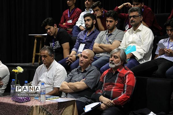 سی و هفتمین جشنواره فرهنگی و هنری دانش‌آموزان کشور