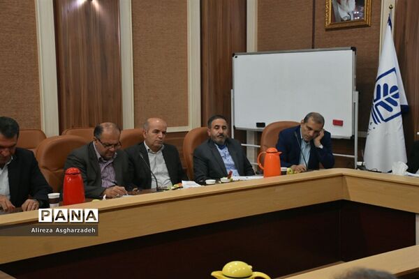 نشست مجمع نمایندگان مازندران با روسای دانشگاه‌های استان