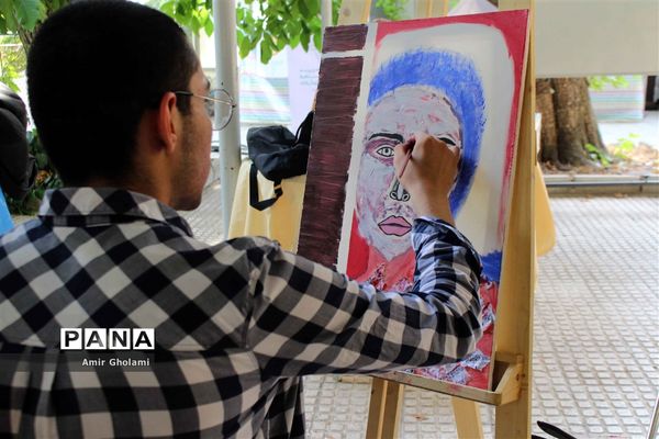 اولین روز از رقابت‌های سی و هفتمین جشنواره فرهنگی و هنری پسران سراسر  کشور