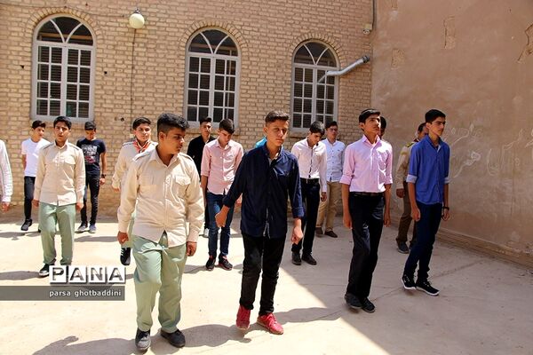 پیش اردوی آمادگی دانش‌آموزان پسر پیشتاز استان یزد