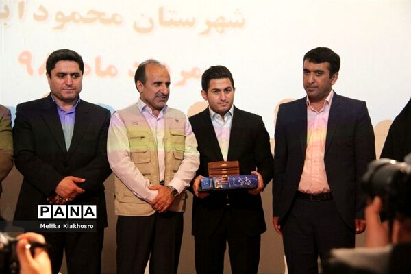 همایش تجلیل از دانش‌آموزان خبرنگار مازندران
