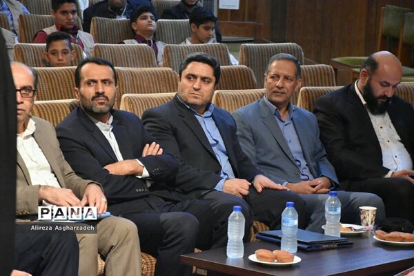 همایش تجلیل از دانش‌آموزان خبرنگار مازندران-۲
