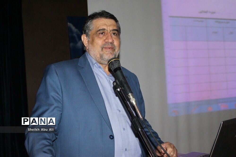 گردهمایی مدیران سه دوره تحصیلی دولتی، و غیر دولتی شهرستان بوشهر