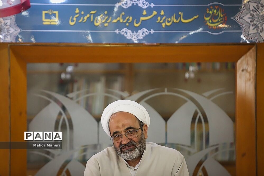نشست خبری  رئیس سازمان پژوهش و برنامه‌ریزی آموزش وزارت آموزش و پرورش