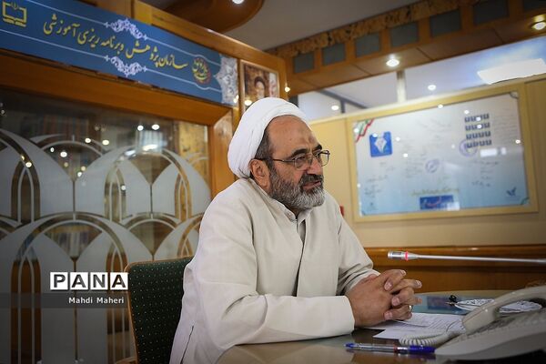نشست خبری  رئیس سازمان پژوهش و برنامه‌ریزی آموزش وزارت آموزش و پرورش