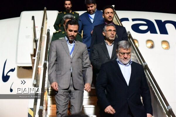 مراسم استقبال از ورود اولین کاروان حجاج بیت الله الحرام به  خراسان جنوبی