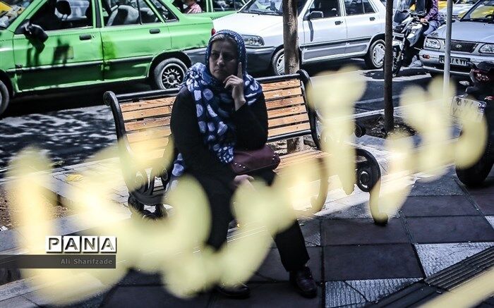 حاجی‌ دلیگانی، عضو کمیسیون بودجه: ثبات نرخ ارز بازارهای موازی را وارد روند کاهشی کرد