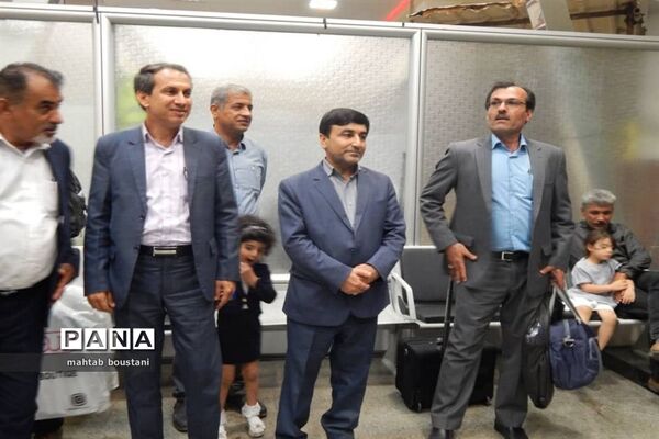 استقبال از دانش‌آموزان برگزیده استان بوشهر در جشنواره نوجوان خوارزمی مرحله کشوری