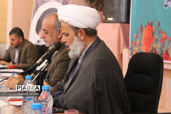 چهارمین گرد‌همایی اعضای کمیته همکاری‌های حوزه‌های علمیه وآموزش و پرورش