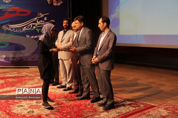 اختتامیه بیستمین جشنواره هنرهای تجسمی هنرستان‌های کشور در تبریز