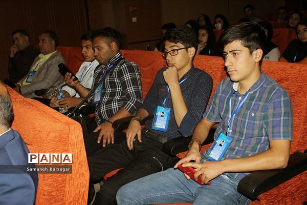 اختتامیه بیستمین جشنواره هنرهای تجسمی هنرستان‌های کشور در تبریز