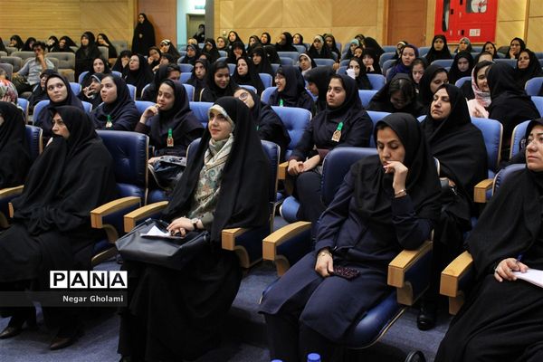 آیین تجلیل از ستارگان مسابقات و فعالان حوزه پرورشی استان خراسان رضوی_۲