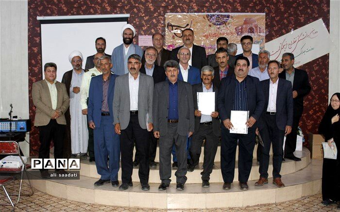 مدیر آموزش و پرورش کلات : بازنشستگی حادثه مهمی است که در زندگی یک فرد اتفاق می افتد