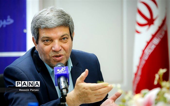 حسینی قهرمانی تیم ملی فوتسال دانش‌آموزی را در رقابت‌های مدارس آسیا تبریک گفت