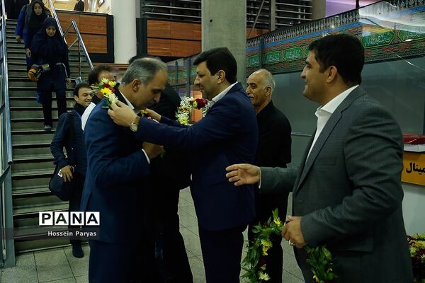 استقبال از تیم ملی فوتسال دانش‌آموزان، قهرمان رقابت‌های مدارس آسیا