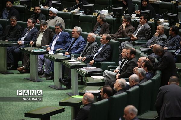 جلسه رای اعتماد به وزرای آموزش و پرورش و گردشگری