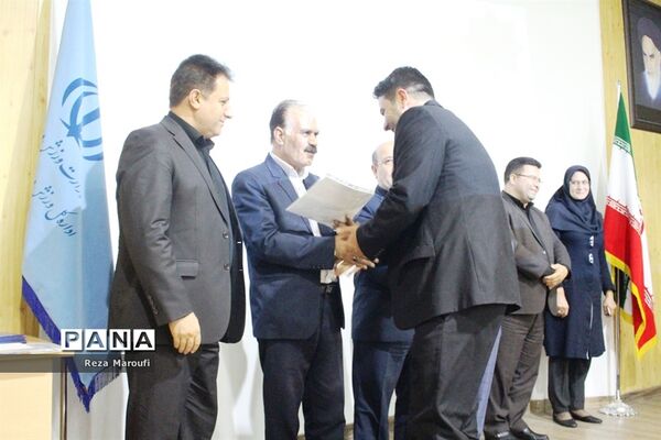 آیین  تجلیل از خبرنگاران و عکاسان لیگ ملت های والیبال در ارومیه