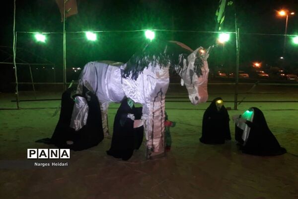آیین نمادین واقعه عاشورا در هیئت زینبیه شهرک خودیاری شهرستان امیدیه