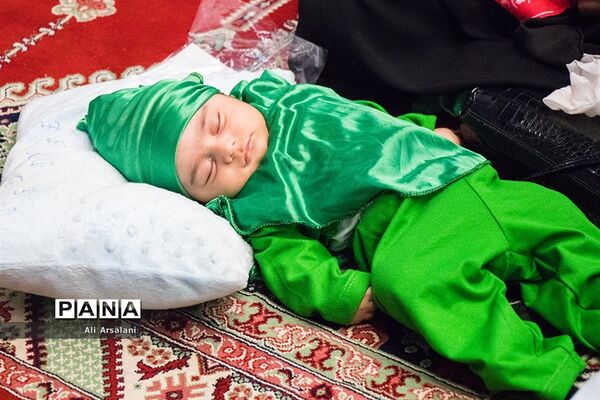 همایش شیرخوارگان حسینی در ارومیه