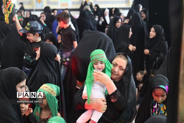 همایش بزرگ شیرخوارگان حسینی در بخش خِشت شهرستان کازرون