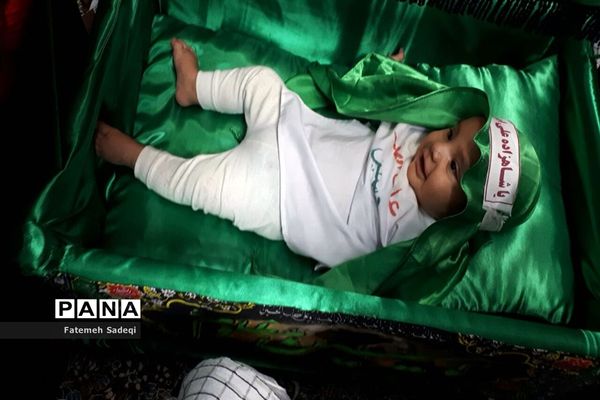 مراسم شیرخوارگان در روستای براندود شهرستان درمیان