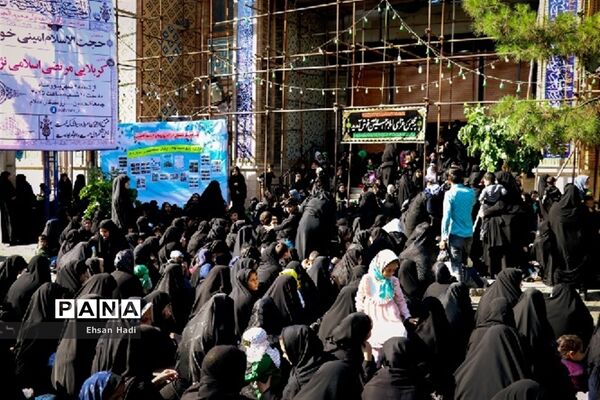 برگزاری باشکوه مراسم شیرخوارگان حسینی در مصلای مشهد