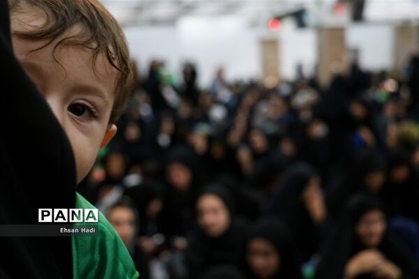 برگزاری باشکوه مراسم شیرخوارگان حسینی در مصلای مشهد