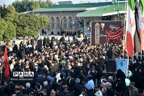 دسته‌روی عزاداران حسینی در امامزاده ابراهیم(ع) بابلسر