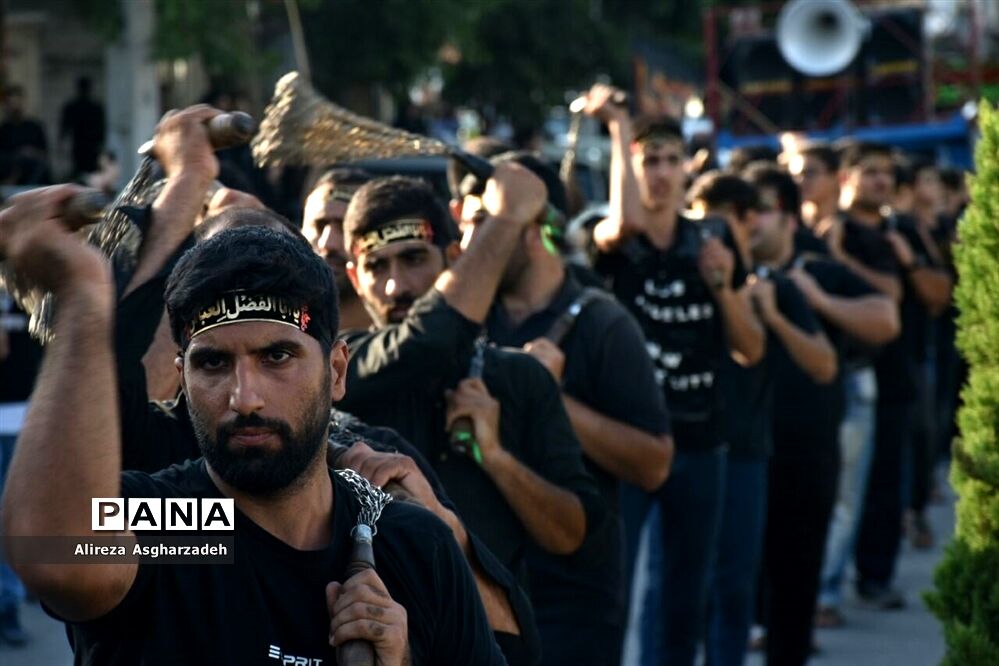 دسته‌روی عزاداران حسینی در امامزاده ابراهیم(ع) بابلسر