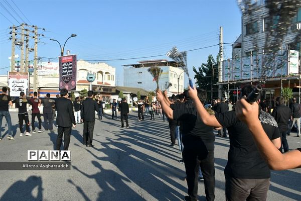 دسته‌روی عزاداران حسینی در امامزاده ابراهیم(ع) بابلسر