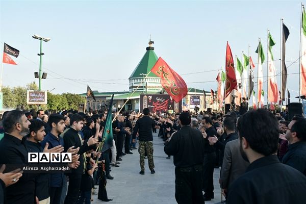 دسته‌روی عزاداران حسینی در امامزاده ابراهیم(ع) بابلسر