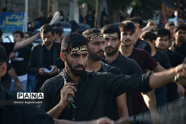 دسته‌روی عزاداران حسینی در امامزاده ابراهیم(ع) بابلسر