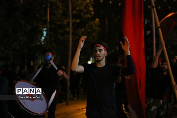 عزاداری شب هفتم ماه محرم در هیات‌های عزاداری ساری