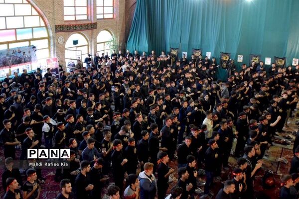 سوگواره دانش آموزی احلی من العسل در تبریز