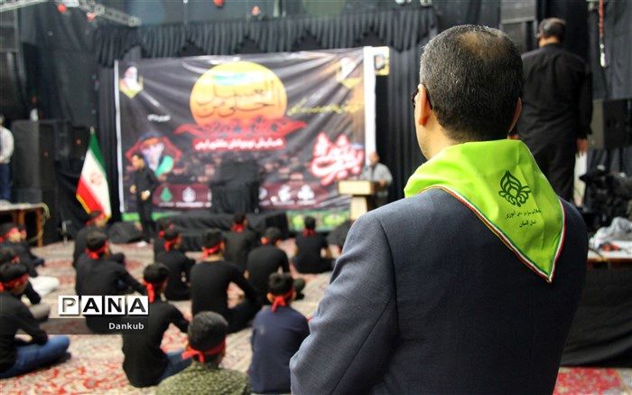 تجمع بزرگ سوگواری نوجوانان عاشورایی با عنوان احلی من العسل درگلستان