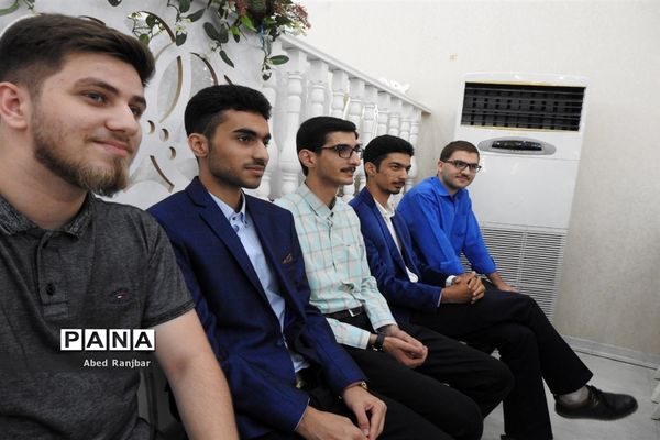 تجلیل از نفرات برتر کنکور۹۸ استان‌های مازندران، گیلان و گلستان