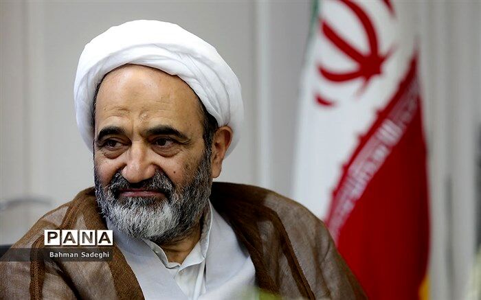 ذوعلم: شورای راهبری فضای مجازی می‌تواند به توسعه عدالت آموزشی کمک کنند