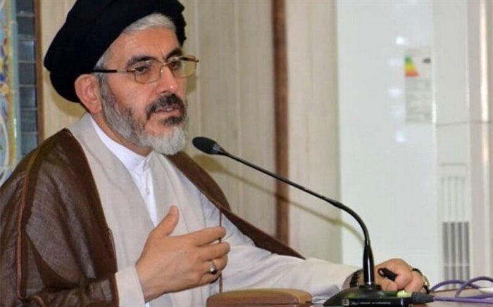 منبر، تریبون تبلیغ معارف اسلامی و بررسی صریح مسائل سیاسی‌ و اجتماعی است