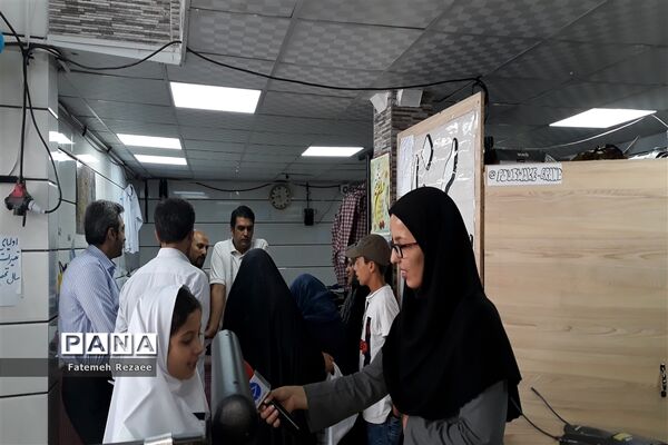 بازدید از فرایند تولید و ارائه لباس فرم مدارس